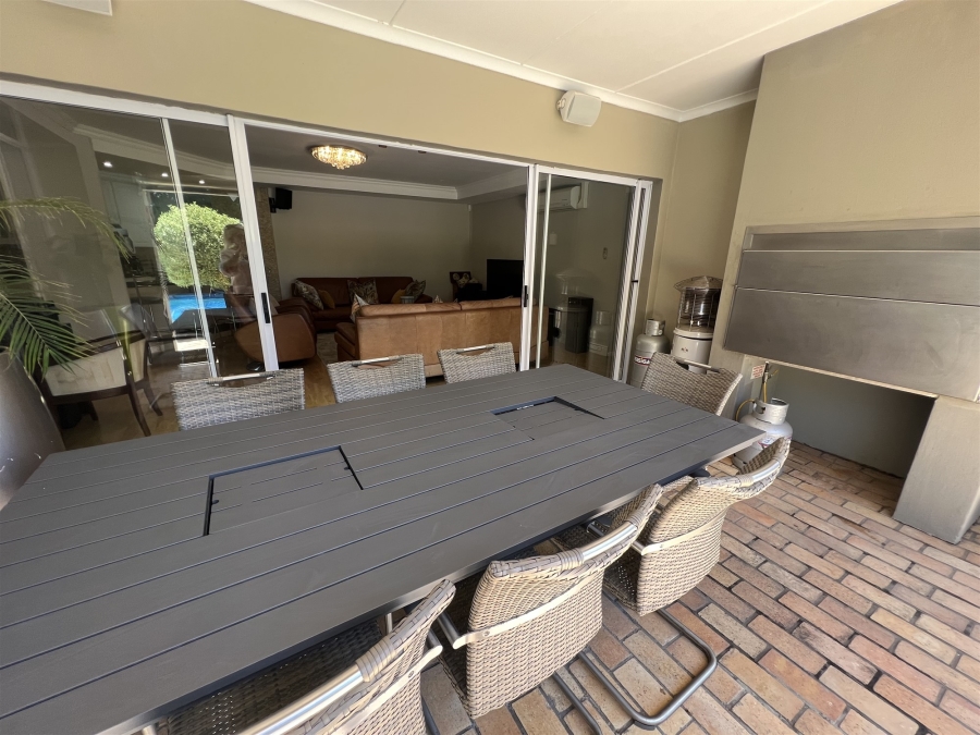 4 Bedroom Property for Sale in Beacon Bay Eastern Cape